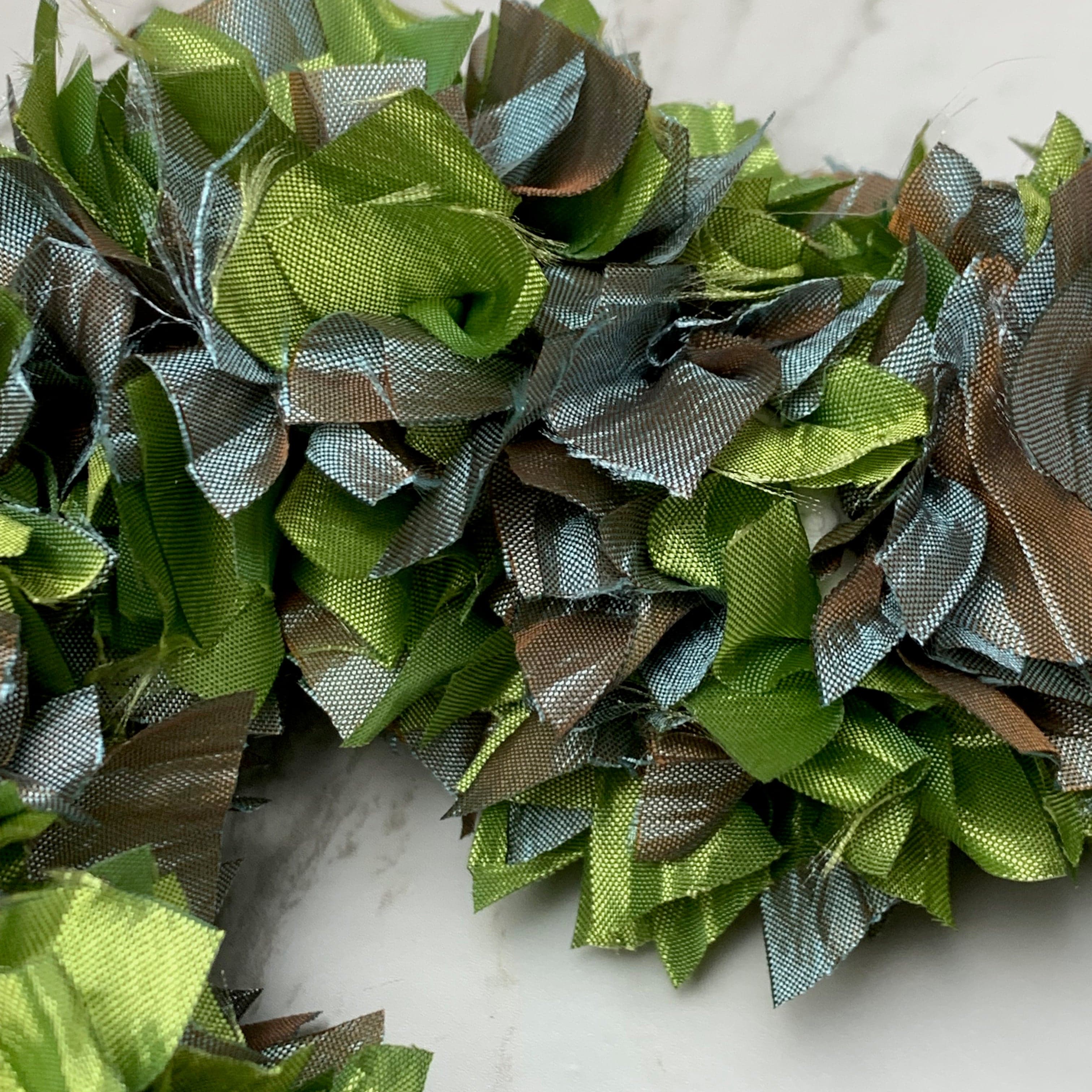 Ribbonly Leafy Green Ribbon Diddy Heart