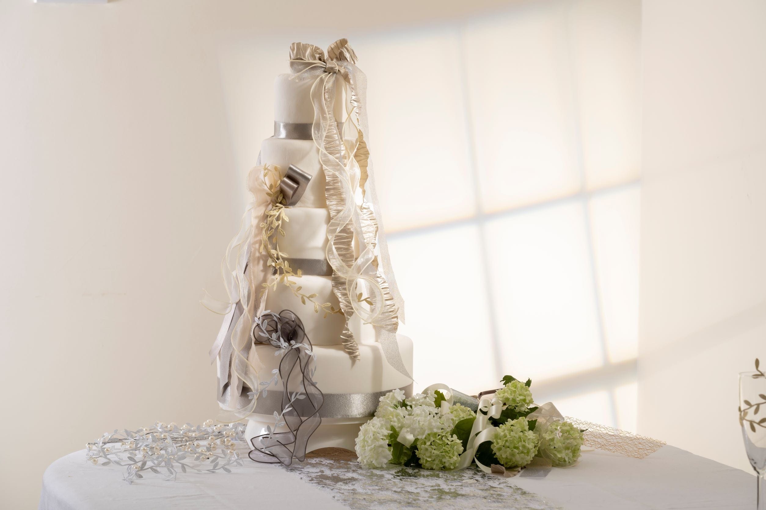 Ribbonly Organza Cream / 10m / 25mm Luxury Organza Ribbon Vanilla Bean
